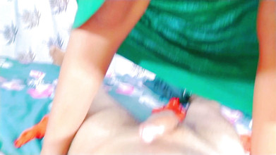 Rakul008: La monella priya Bhabhi insegna scopata a Virgin