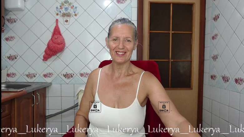 Lukerya: Lukerya wurde ein bisschen krank