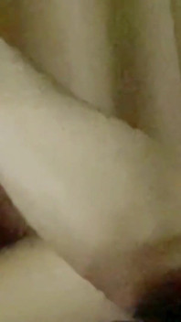 彼は深くそれを望んでいた。私は彼をもっと深く連れて行った