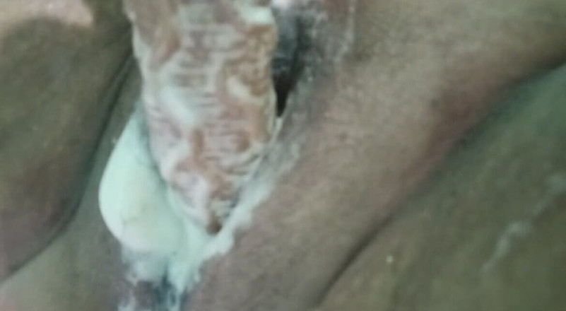 Creamyjoy: Mamei sexy filipineze îi place să facă o mizerie cremoasă