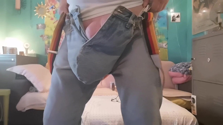 Monster_Meat_: Jeans wird nach der füllung ausbebt