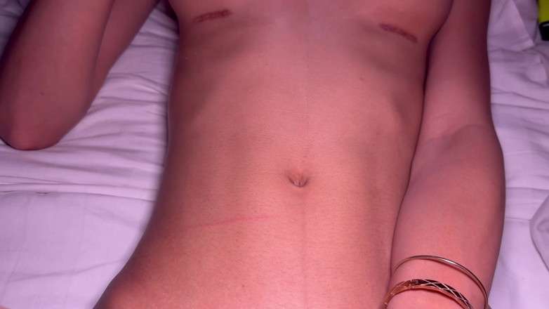 Hollywood Makowski: Ladyboy Xaya Shows Her Cock, Tits and Where She Hides...