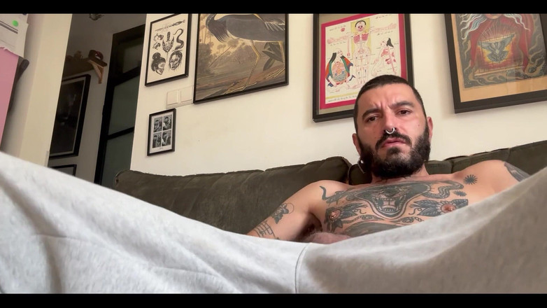 Stallion papi: 边边时被打断