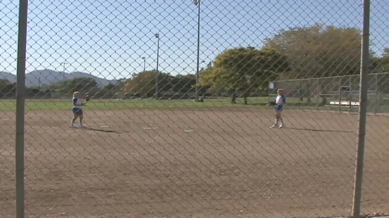 Naughty Girls: Beautyful juicy cooter of girly expects wide open for enormous...