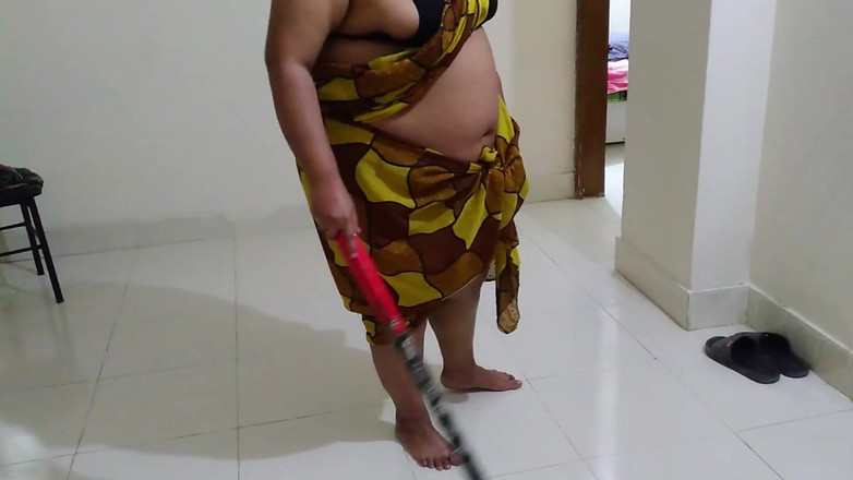 Aria Mia: Kamvali Moti Gand sexy hausfrau Ko Choda Aur Gand Fad...