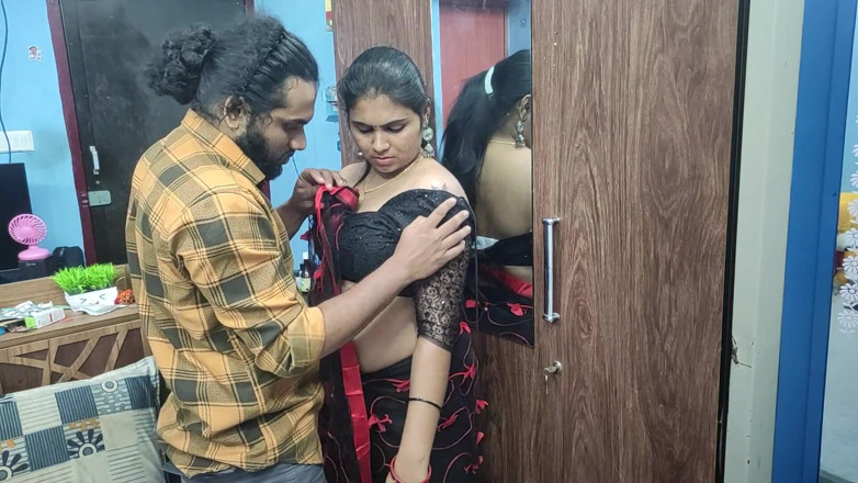 Vaigavarun45: Mallu Pár Sexy Šukání v Saree, Odstranění sárí a Sexy Šukání, Lízání...