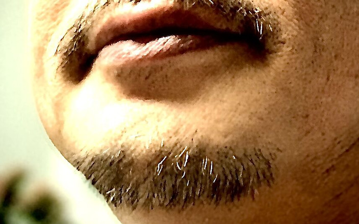 Beartriper: सुंदर एशियाई का हस्तमैथुन वीडियो