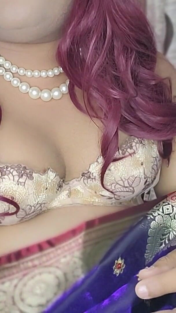 Indiansissychubby: Mi sari greeen gracias fan