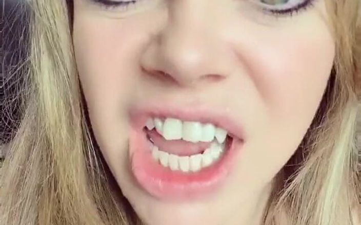 Alicia Rhodes: ファックマシンは、私がBBCを取り付けて真剣にドキドキするとオーバードライブになります