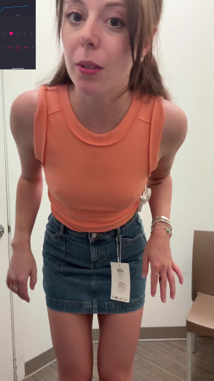 Nadia Foxx: Ich hoffe, dass niemand mich hört!