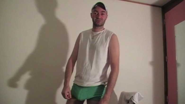 STRAIGHT BOY CURIOUS: 호텔에서 똑바른 나쁜 소년에게 따먹히다