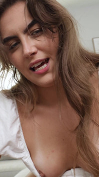 เพื่อนสนิทเล่น Truth or Dare - Selina Bentz
