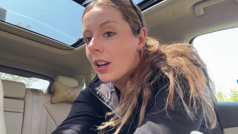 Nadia Foxx: Masturbating with a pink dildo in the back seat of...
