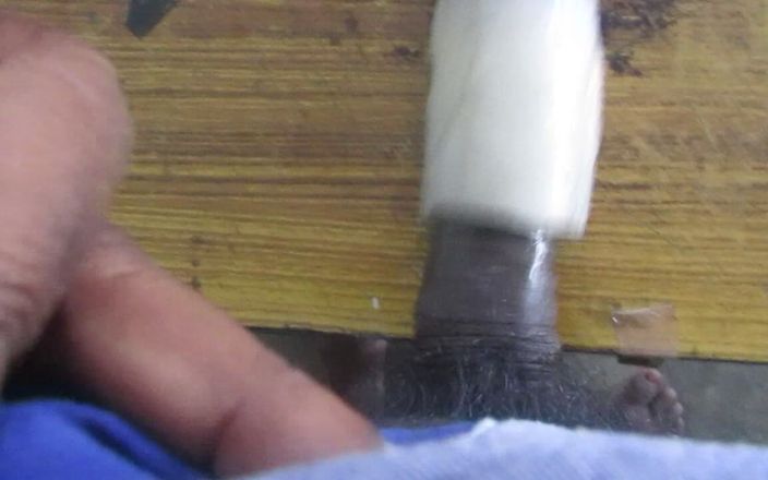 Tamil x cock: Eigengemaakte mannelijke neukmachine deel 1