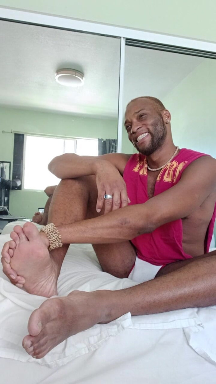 Kenniejai: Kennie Jai Edges His Dick for You!