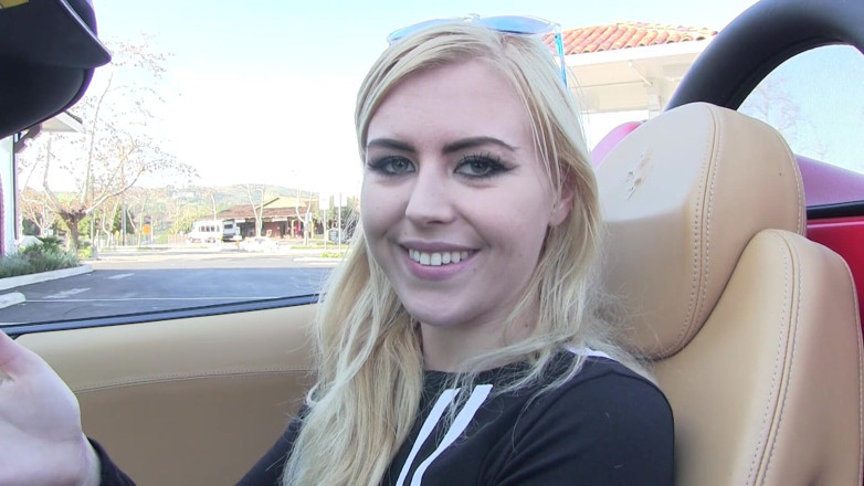 Hefburg: Dirty blonde teen wants to fuck