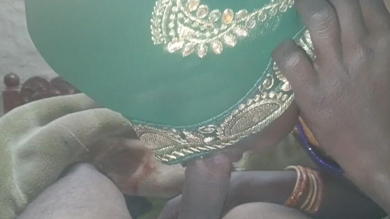 Kajal ki chut: Ho succhiato il bhabhi assetato in bocca