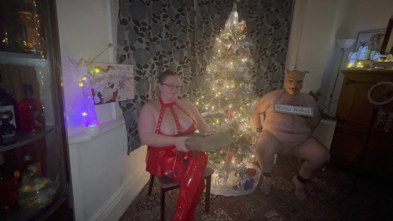 Aaexperiencesltd: Kisah Natal Nyonya Kinkmas dengan Piggy Si Iblis.