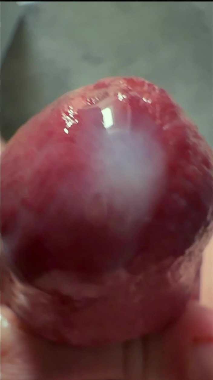 NakedFoxx: Makro Boşalma Çekimi. Ultra yakın çekim boşalma