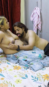 Mallu Naukrani Ke Sath Thukai Ka Maja, Hardcore Threesome Hot & Sexy Servant Fucking