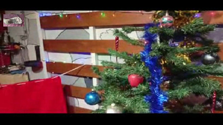 Casal Gresopio Feet: 一个朋友在我脚上射精 3