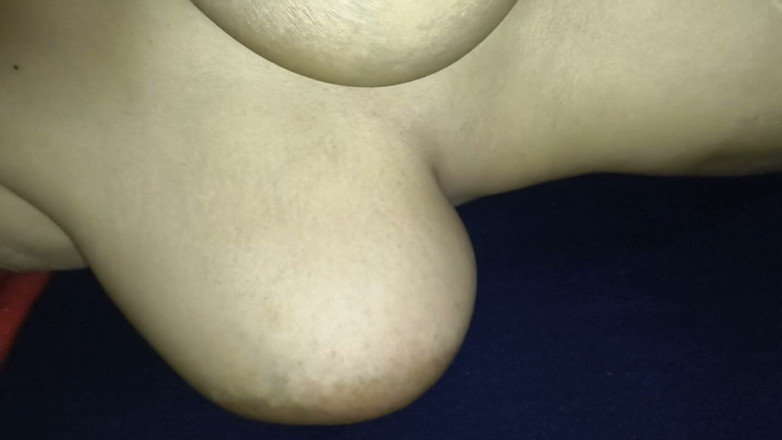 Ritu Bhabhi: Sister-in-law Showed Her Boobs to Her Brother-in-law