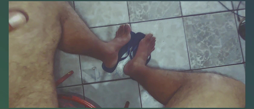 Stink HairyMale: Cumming on My Feet
