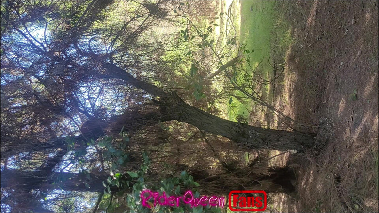 Riderqueen BBW Step Mom Latina Ebony: Riderqueen solo, al aire libre, videos de fans