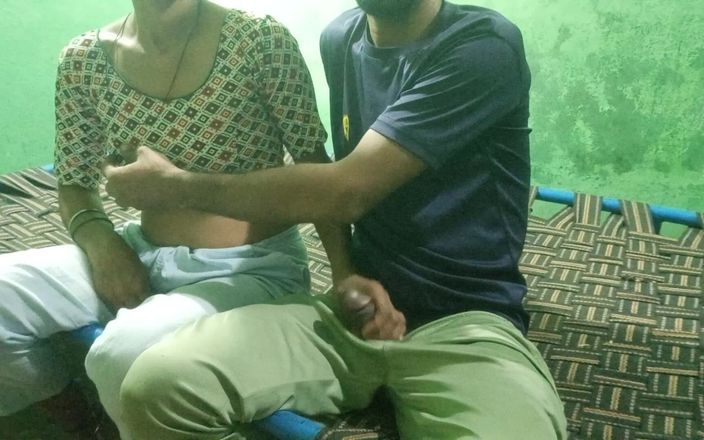 Pooja Sexy: Padosan Bhabhi Ko Ghar Bulakar Ghodi Banakar Choda Re
