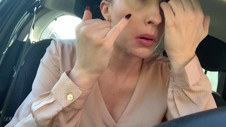 SophiaSmithUK: Žádný bezpečnostní pás