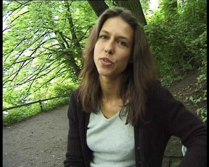 YOUR FIRST PORN: 호닉 비엔헨 3 - 스티펠레트의 마르티나 - 꿀 꿀벌 3 - 앵클 부츠를 신고 마르티나