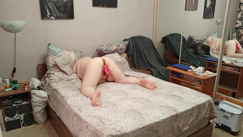 Zona901: dziewczyny i zabawki erotyczne