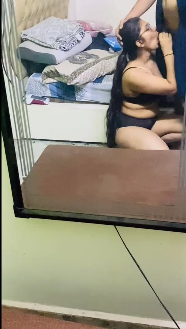 roxirimmer: 继妹的粗暴性爱