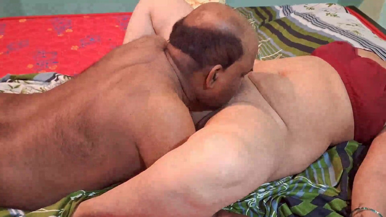 Sexy sindu: Mijn vriendin seks in een mooie jurk