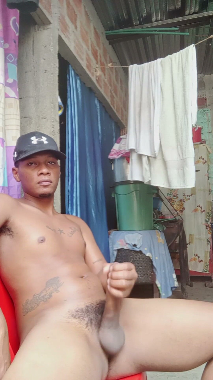 SANTIXXX19CM: Bigdick Amateur Masturbacion BBC