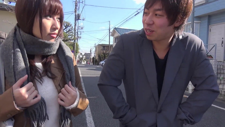 Caribbeancom: De salto alto, japonesa puta com peitos grandes recebe buceta...