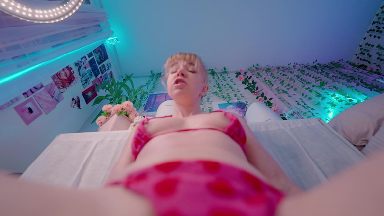 Jolie Lyon: Masaj yerinde büyük zenci