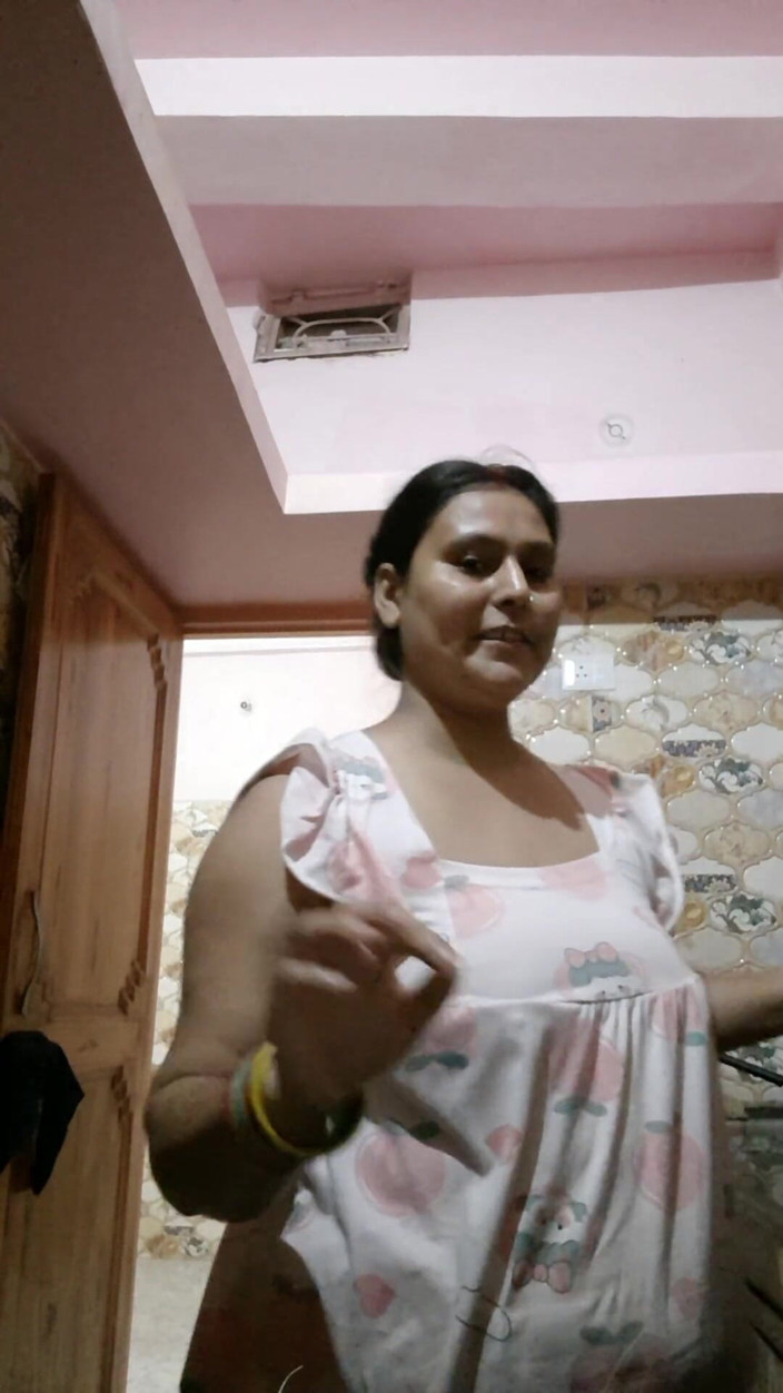 Puja555: Desi bhabhi kocht