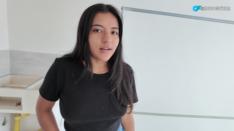 Solo_incognita: Geile makelaar geniet van mijn pik