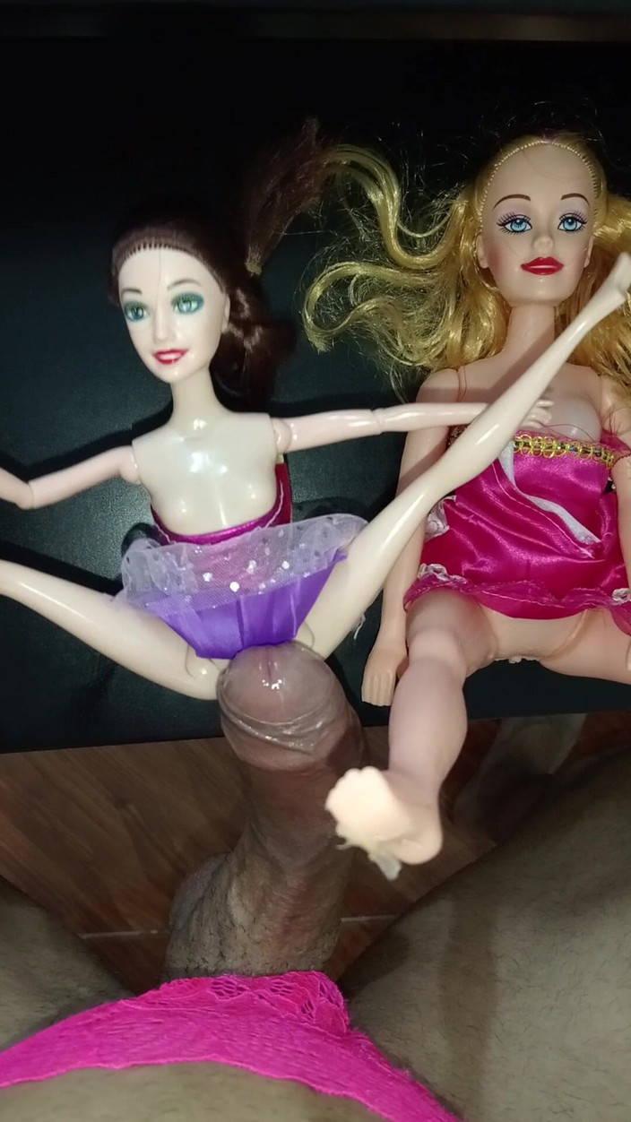 Rey rey: Lily dan riley si lesbian penurut ngentot kontolku habis-habisan sampai...