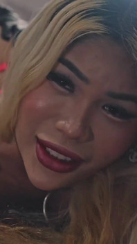 복종하는 Ladyboy 애널 캐스팅, 질싸 및 노예 훈련