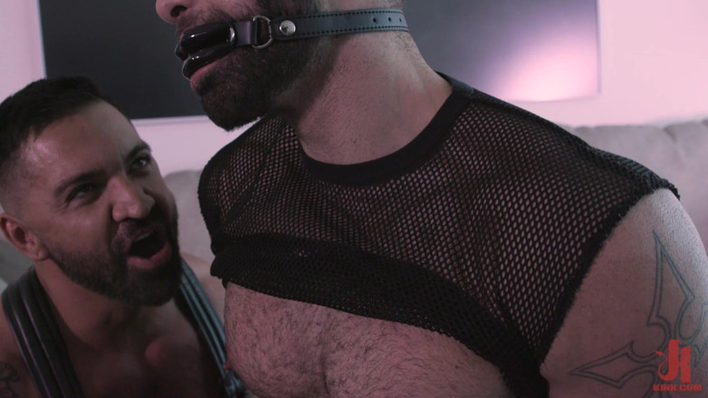 Kinky Bites Gay: Con chó cái ngoan: Dominic Pacifico lấy cái lỗ đói của...