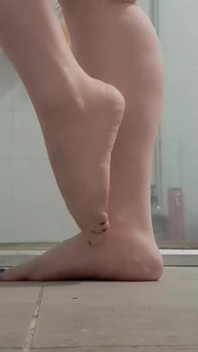Awek montel kaki