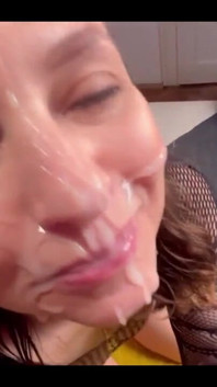 Blowjob with Facial