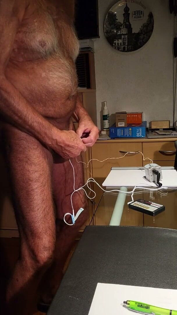 Nick Studio: Blandad e-stim