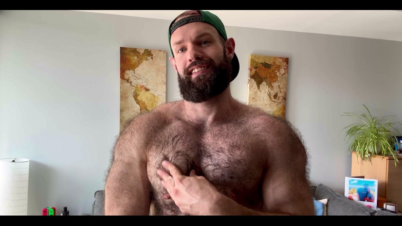 BeefyCanuck: Your Big Bro