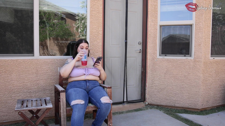 Sydney screams fetish: เงี่ยนจนฉี่