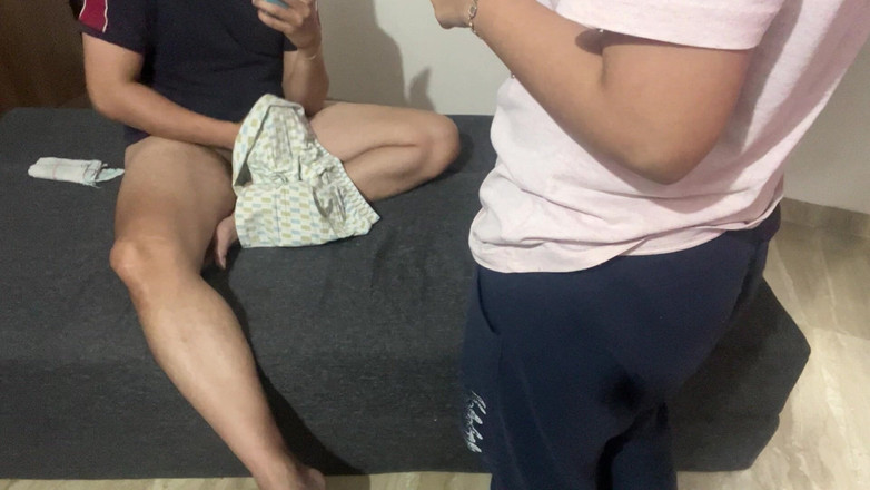 jackfucks: 隣人が口に射精し、激しく犯される代わりにミルクをもらう