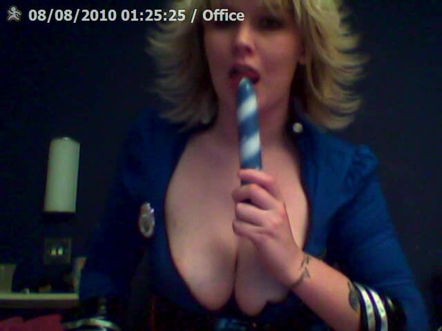 MissFFW: 19-jähriger teenager Ffw macht arsch zu mund mit spielzeug