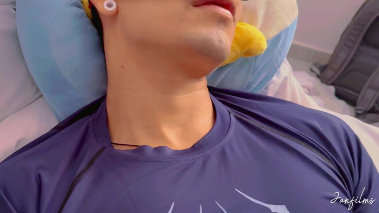 Andcristiann: Non crederai a cosa ha fatto questo twink con il...